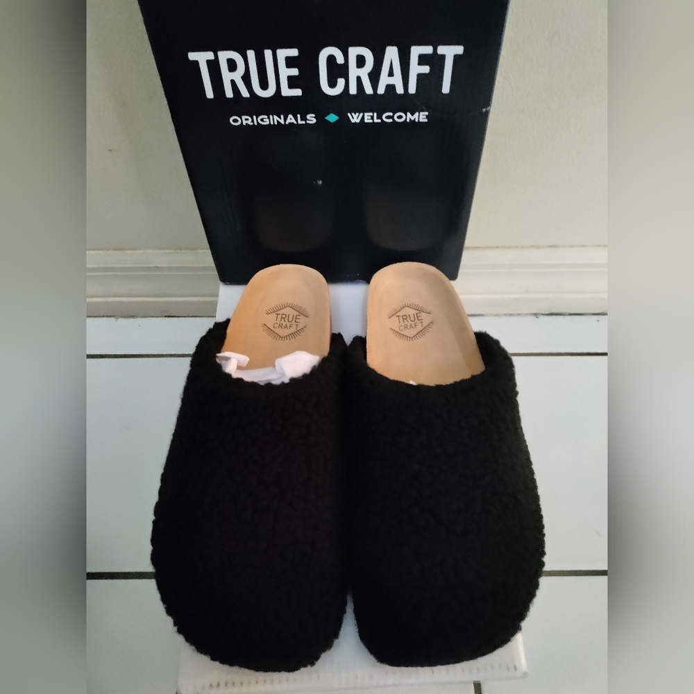 Brand new true craft black clogs